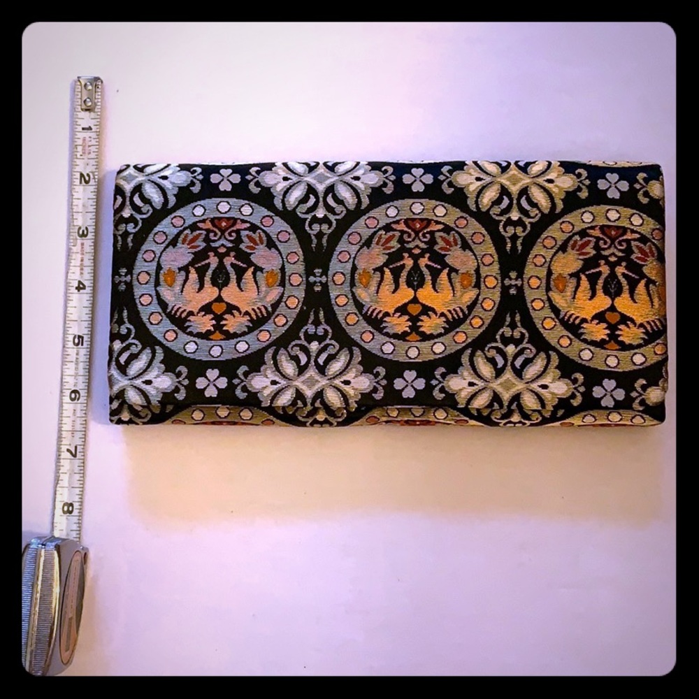 Vintage purse
